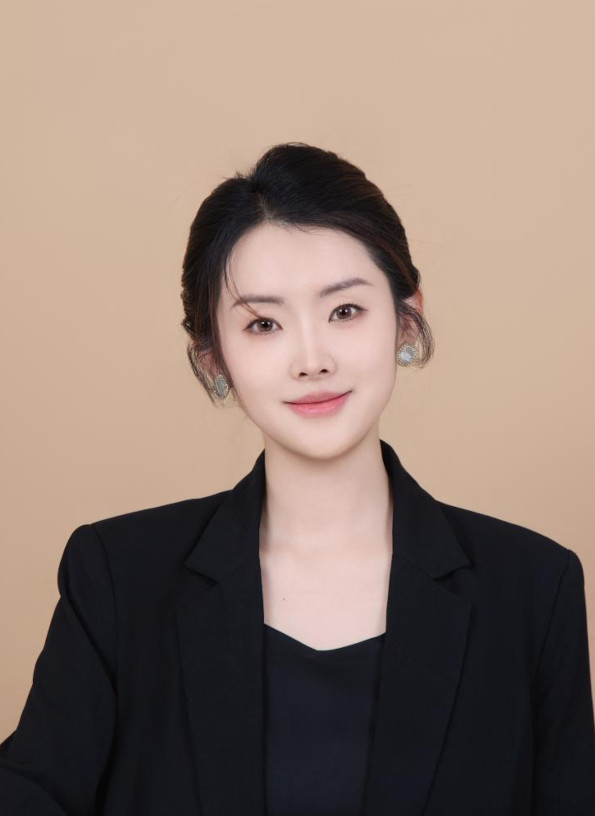 李靜