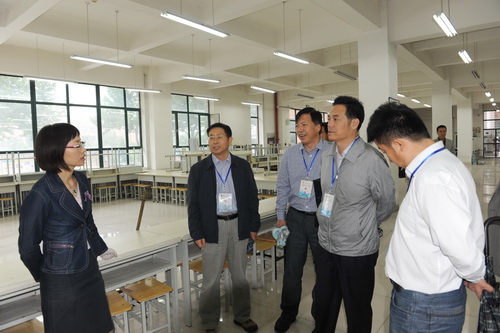 我校2013年迎新工作開始